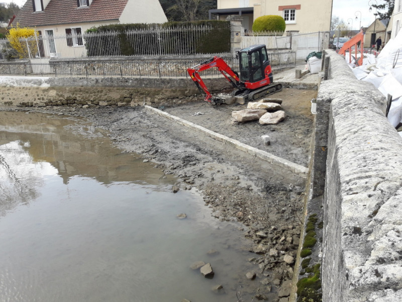 Pose de la bordure de la rampe Nord