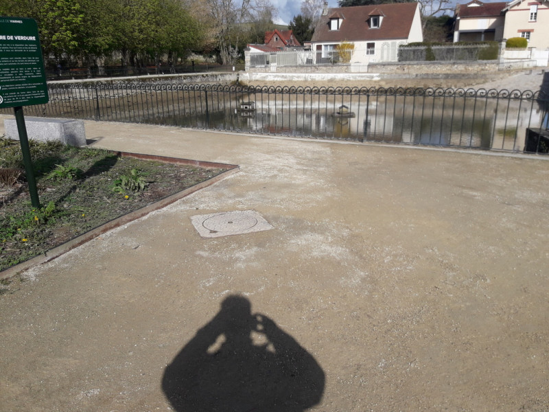 Regard de visite de la vidange abaissée